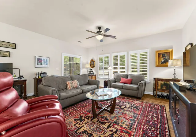3rd image of 203 Pickering Ln, Charleston, SC 29414 | MLS# 26021757
