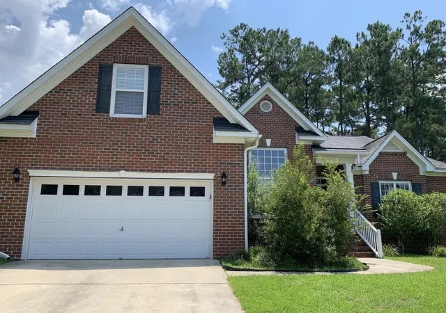 Photo 2 of Single family home for sale at 1015 Blockade Runner Pkwy, Summerville, SC 29485 | MLS# 26004122 | Listing updated on 2026-09-09