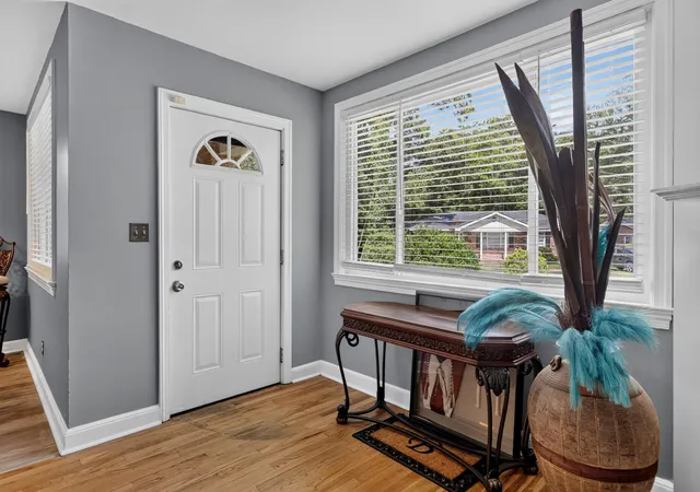 Photo 4 of Single family home for sale at 757 Longfellow Rd, Charleston, SC 29407 | MLS# 26018115 | Listing updated on 2026-08-25