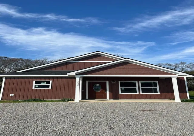 Photo 2 of Single family home for sale at 192 Avocada Dr, Santee, SC 29142 | MLS# 26001007 | Listing updated on 2026-08-05