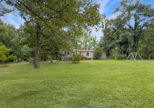 Photo 5 of Manufactured home for sale at 349 Bird Dog Ln, Cottageville, SC 29435 | MLS# 26019882 | Listing updated on 2026-09-03