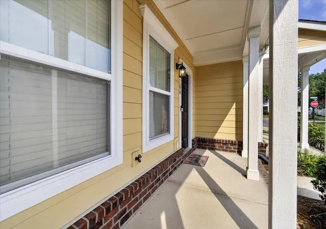 Photo 2 of Townhouse for sale at 104 Bennett Ln #18, Summerville, SC 29483 | MLS# 26024349 | Listing updated on 2026-09-08