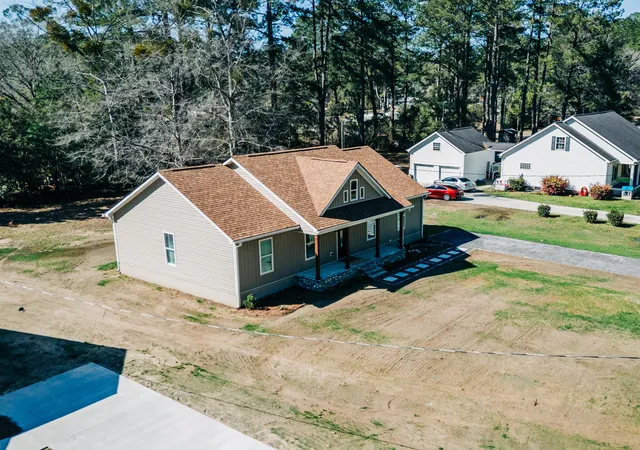 Homes for sale in Holly Hill, SC | 1614 Lindstedt Ln, Holly Hill, SC 29059 | MLS# 26013146