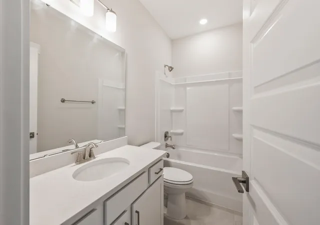 Photo 3 of Single family home for sale at 227 Crk Pointe Dr, Moncks Corner, SC 29461 | MLS# 25027755 | Listing updated on 2026-09-10