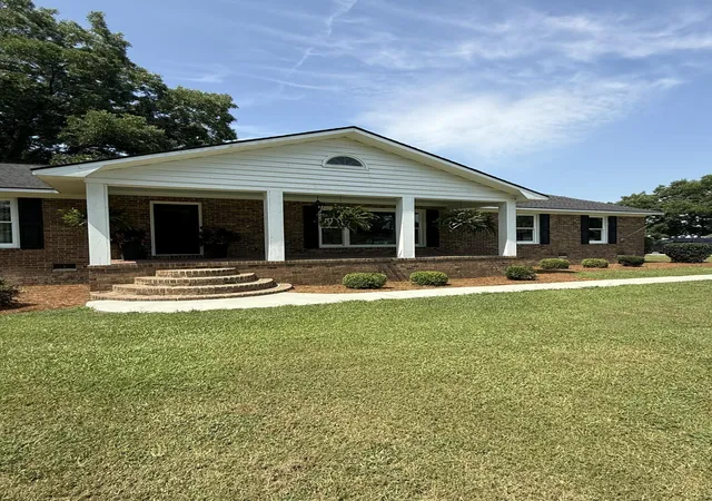 3rd image of 915 W Main St, Harleyville, SC 29448 | MLS# 26019863