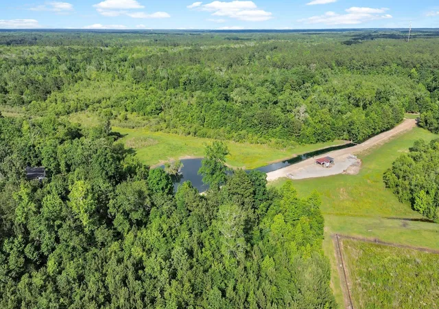 Photo 3 of Single family home for sale at 13959 Cottageville Hwy, Cottageville, SC 29435 | MLS# 26021209 | Listing updated on 2026-08-07