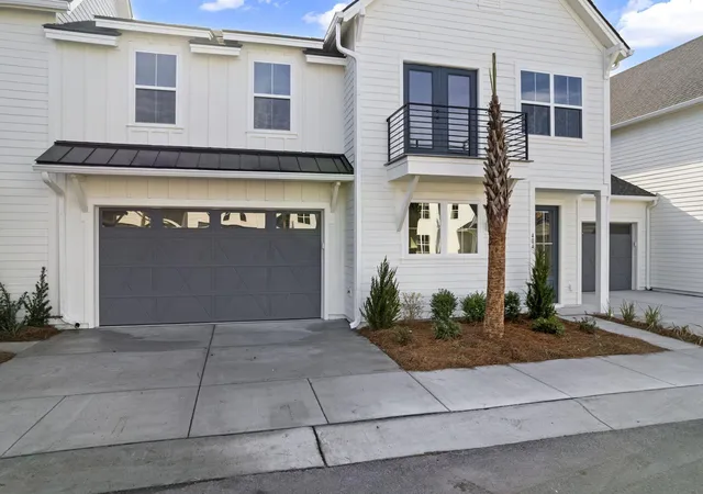 Photo 4 of Townhouse for sale at 305 Livewell Ct, Johns Island, SC 29455 | MLS# 26013211 | Listing updated on 2026-10-22