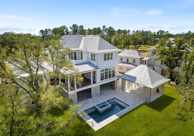 Homes for sale in Charleston, SC | 925 Fish Camp Rd, Charleston, SC 29492 | MLS# 26004000
