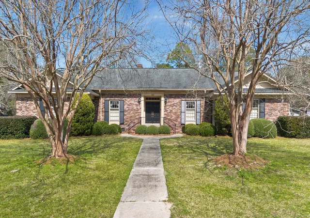 Homes for sale in Kingstree, SC | 506 Witherspoon St, Kingstree, SC 29556 | MLS# 26006257
