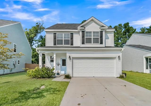 Photo 1 of Single family home for sale at 337 Blue Oak Dr, Moncks Corner, SC 29461 | MLS# 26024115 | Listing updated on 2026-10-01