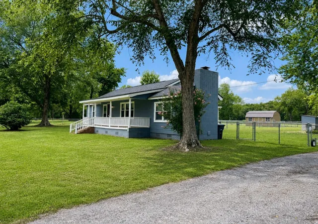 Photo 3 of Single family home for sale at 1775 Old Gilliard Rd, Ridgeville, SC 29472 | MLS# 26022181 | Listing updated on 2026-09-03