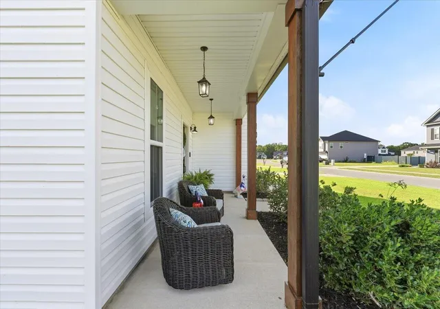 Homes for sale in Ridgeville, SC | 105 Edisto Crossing Ct, Ridgeville, SC 29472 | MLS# 26019340