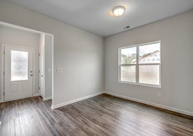 Photo 3 of Sale Pending at 332 O'leary Cir, Summerville, SC 29483 | MLS# 26022847 | Listing updated on 2026-08-11