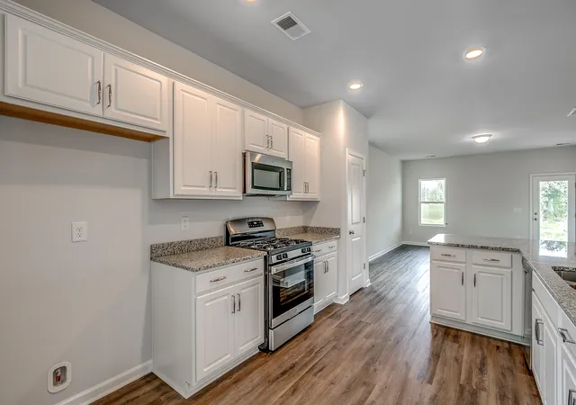 Photo 3 of Sale Pending at 332 O'leary Cir, Summerville, SC 29483 | MLS# 26022847 | Listing updated on 2026-10-05