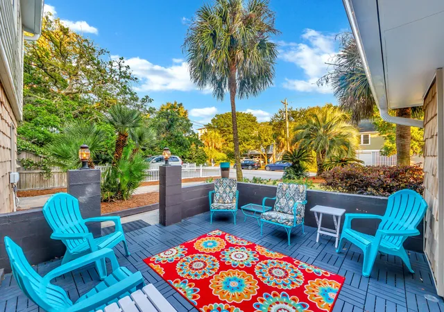 Photo 3 of Single family home for sale at 4005 Cameron Blvd, Isle Of Palms, SC 29451 | MLS# 26008948 | Listing updated on 2026-09-17