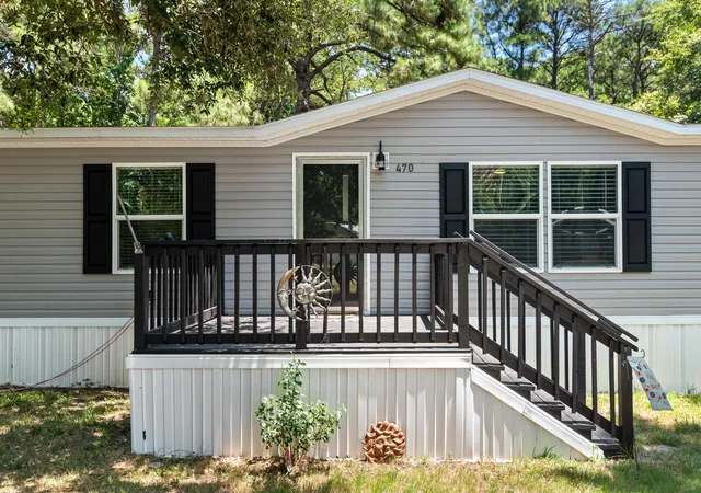 Photo 3 of Manufactured home for sale at 470 Pauline Dr, Bonneau, SC 29431 | MLS# 26019839 | Listing updated on 2026-09-03