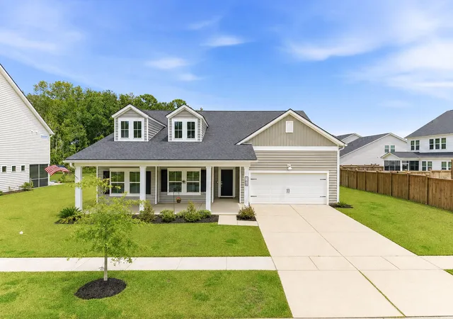 Photo 2 of Single family home for sale at 166 Paddle Boat Way, Summerville, SC 29485 | MLS# 26021465 | Listing updated on 2026-09-20
