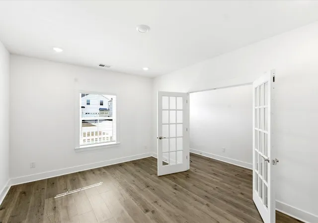 Photo 3 of Single family home for sale at 379 Calm Water Way, Summerville, SC 29486 | MLS# 26021634 | Listing updated on 2026-10-21