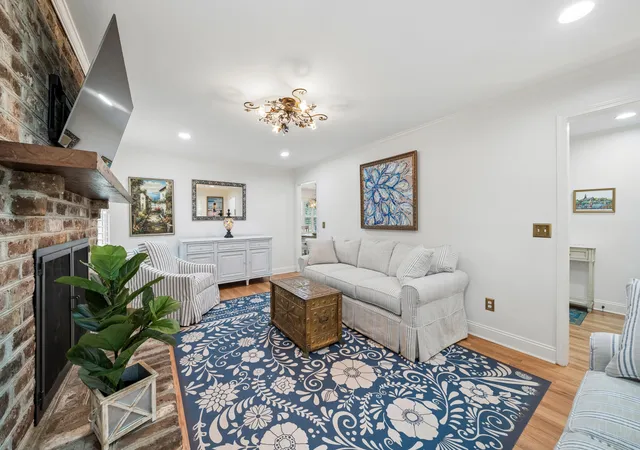 Homes for sale in Charleston, SC | 1244 Cornwallis Dr, Charleston, SC 29412 | MLS# 26013803