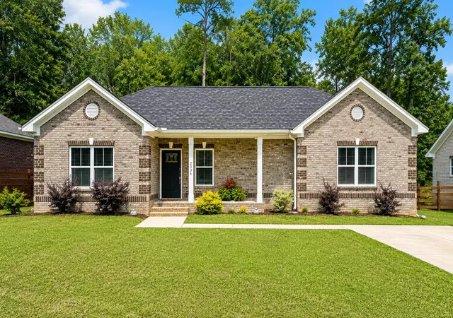 Homes for sale in Orangeburg, SC | 2034 Ne Longwood Rd, Orangeburg, SC 29118 | MLS# 26015758