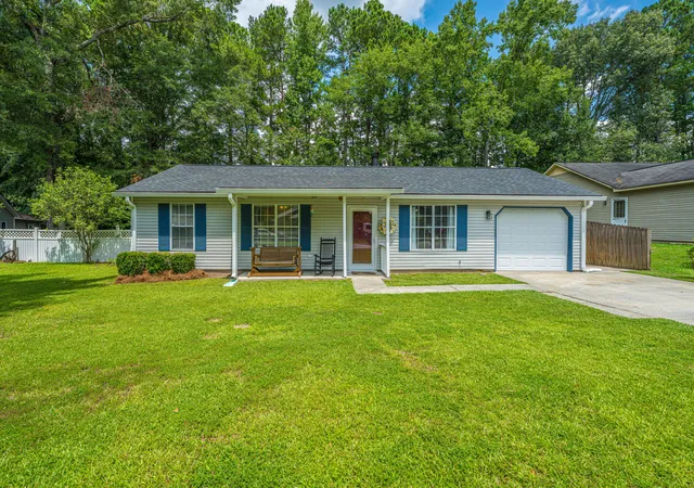 2nd image of 106 Jigsaw Rd, Summerville, SC 29485 | MLS# 26019734