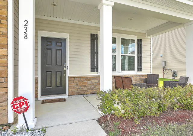 Photo 3 of Single family home for sale at 238 Wathen Dr, Goose Creek, SC 29445 | MLS# 25001081 | Listing updated on 2026-08-04