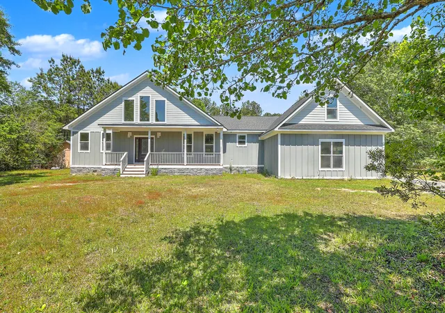 Homes for sale in Moncks Corner, SC | 1088 Hard Pinch Rd, Moncks Corner, SC 29461 | MLS# 26011769