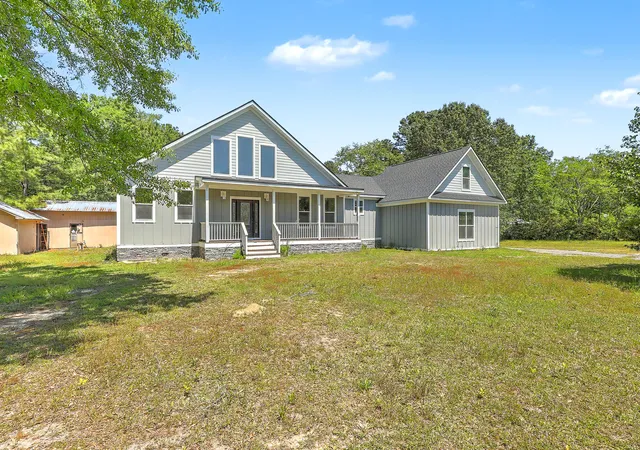 Homes for sale in Moncks Corner, SC | 1088 Hard Pinch Rd, Moncks Corner, SC 29461 | MLS# 26011769