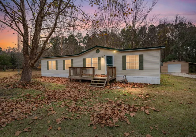 Photo 1 of Manufactured home for sale at 531 Vandross Rd, Moncks Corner, SC 29461 | MLS# 26015239 | Listing updated on 2026-08-18