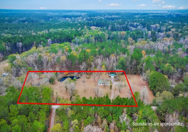 Photo 2 of Manufactured home for sale at 531 Vandross Rd, Moncks Corner, SC 29461 | MLS# 26015239 | Listing updated on 2026-08-18
