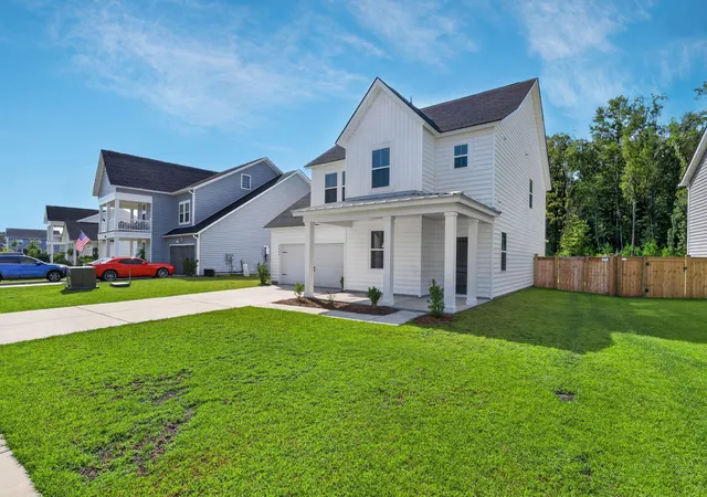 Photo 3 of Single family home for sale at 2066 Nola Run, Summerville, SC 29485 | MLS# 26023871 | Listing updated on 2026-09-18