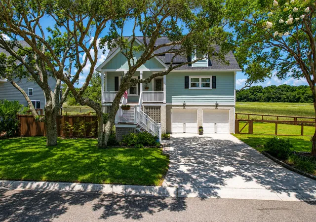 Photo 1 of Single family home for sale at 1463 Harborsun Dr, Charleston, SC 29412 | MLS# 26020598 | Listing updated on 2026-08-30