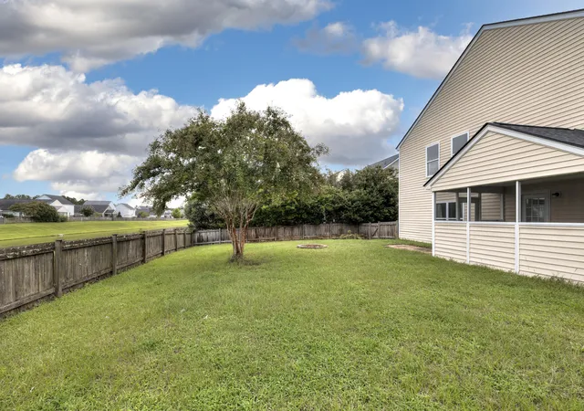 Photo 4 of Sale Pending at 1255 Wild Goose Trl, Summerville, SC 29483 | MLS# 25023010 | Listing updated on 2026-08-28