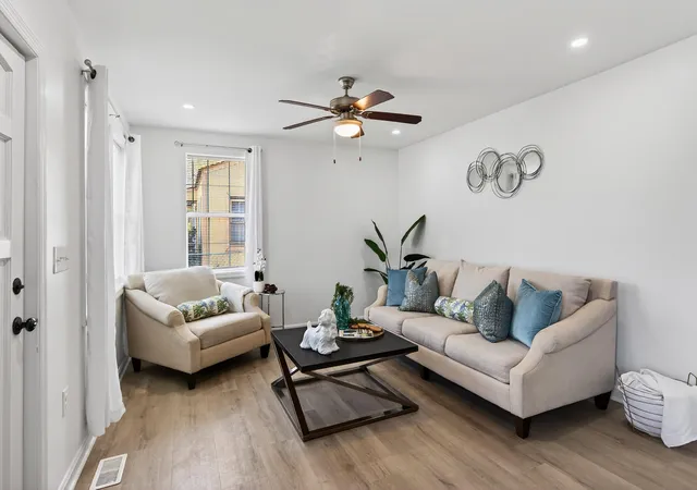 4th image of 940 Sycamore Ave, Charleston, SC 29407 | MLS# 26008259