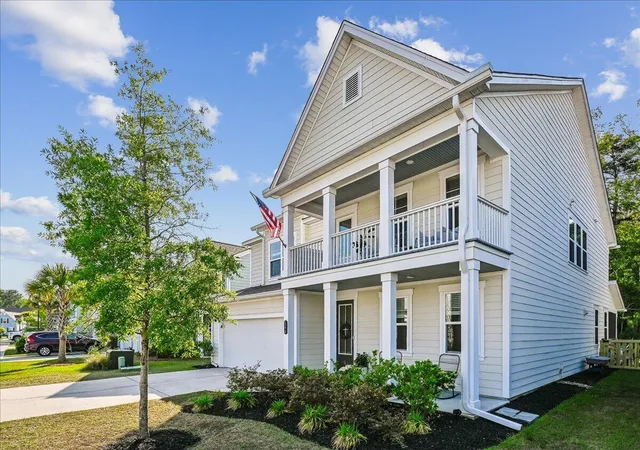 Photo 3 of Single family home for sale at 146 Brant Dr, Summerville, SC 29483 | MLS# 26011714 | Listing updated on 2026-09-10