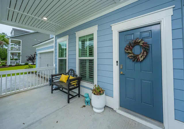 Photo 3 of Single family home for sale at 4007 Oxeye Loop, Johns Island, SC 29455 | MLS# 26020192 | Listing updated on 2026-09-01