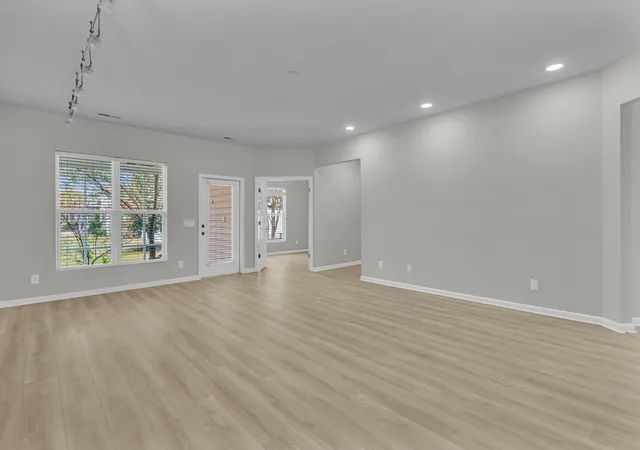 Photo 4 of Single family home for sale at 407 Waterlily Way, Summerville, SC 29486 | MLS# 26022351 | Listing updated on 2026-09-02
