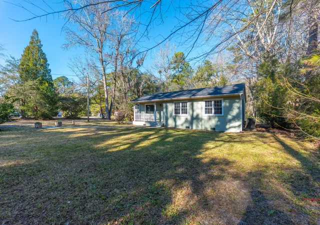 Homes for sale in Ridgeville, SC | 1260 Ridge Rd, Ridgeville, SC 29472 | MLS# 26013750