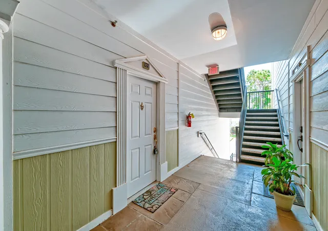 3rd image of 1025 Riverland Woods Pl, Charleston, SC 29412