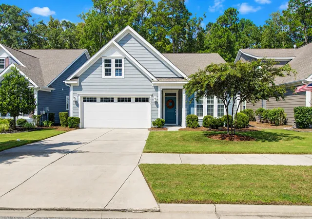 Photo 1 of Single family home for sale at 1098 Old Field Dr, Summerville, SC 29483 | MLS# 26024488 | Listing updated on 2026-09-17