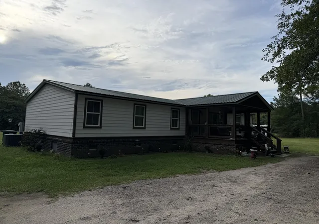 2nd image of 4983 Mount Carmel Rd, Walterboro, SC 29488 | MLS# 26022822