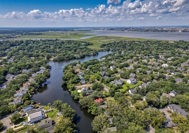 48th image of 812 Harbor Pl Dr, Charleston, SC 29412 | MLS# 26023564