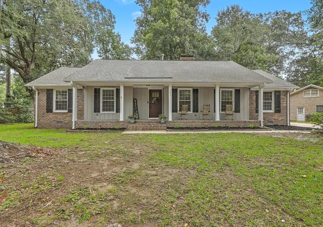2nd image of 203 Shaftesbury Ln, Summerville, SC 29485 | MLS# 26015909