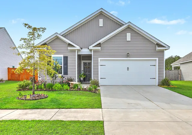 Homes for sale in Summerville, SC | 614 Polaris Wy, Summerville, SC 29486 | MLS# 26010686
