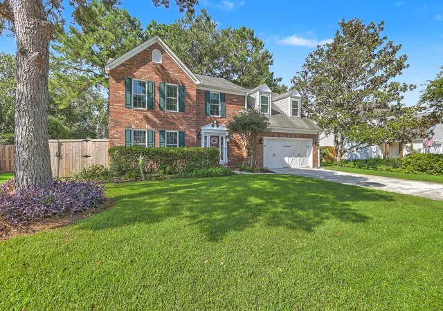 Photo 1 of Single family home for sale at 93 Blairmore Dr, Charleston, SC 29414 | MLS# 26021124 | Listing updated on 2026-08-31