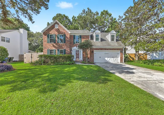Photo 2 of Single family home for sale at 93 Blairmore Dr, Charleston, SC 29414 | MLS# 26021124 | Listing updated on 2026-08-31