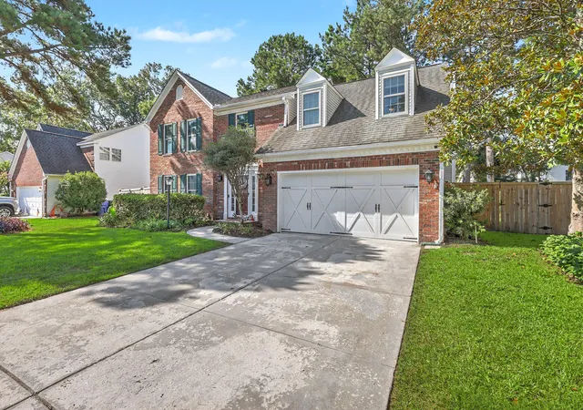 Photo 3 of Single family home for sale at 93 Blairmore Dr, Charleston, SC 29414 | MLS# 26021124 | Listing updated on 2026-08-31