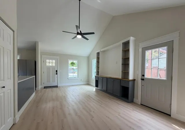 Photo 4 of Single family home for sale at 1179 Landsdowne, Charleston, SC 29412 | MLS# 26021848 | Listing updated on 2026-09-08