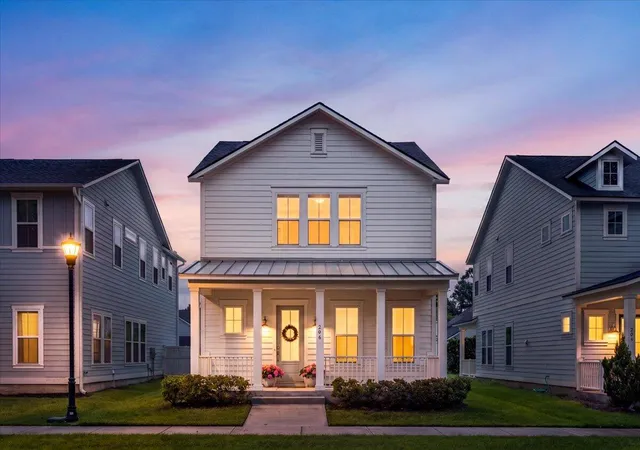 Photo 1 of Single family home for sale at 206 W Respite Ln, Summerville, SC 29483 | MLS# 26018485 | Listing updated on 2026-08-18