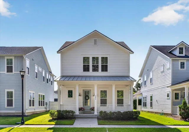 Photo 2 of Single family home for sale at 206 W Respite Ln, Summerville, SC 29483 | MLS# 26018485 | Listing updated on 2026-08-18